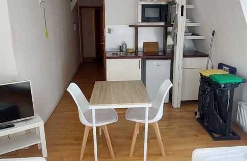 Brunsbuttel Apartment | Wombat (1-2 Personen)