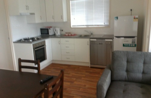 Wondai Cabin | Wondai Accommodation Units and Villas
