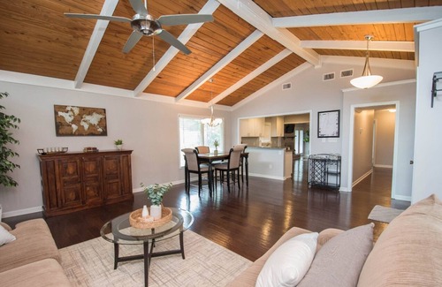 Peachtree City House | Wonderful 3-bedroom home with WiFi and AC in Peachtree City. Near Trilith & ATL!