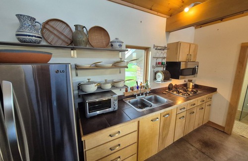 Blue Hill House | Wonderful Compound in lovely South Blue Hill with WiFi, AC . Has Guest House!