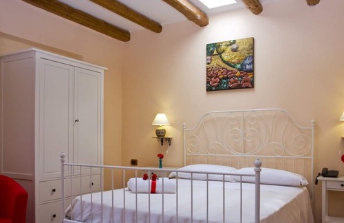 Petralia Sottana House | Wonderful estate with private pool and SPA, rooms with private bathroom