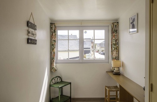 Saint-Pierre-en-Port House | Wonderful private villa for 4 people with TV and parking