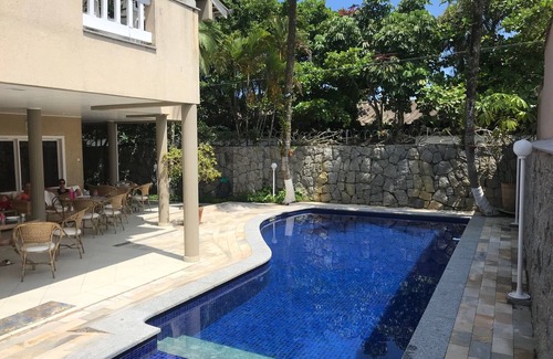 Guaiuba House | wonderful mansion