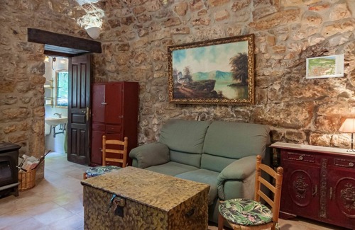 Herrerias House | Wonderful private villa for 2 people with TV, terrace and parking