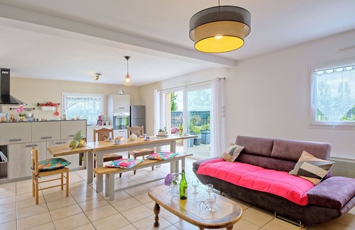 Camlez House | Wonderful private villa for 4 guests with TV, terrace and parking