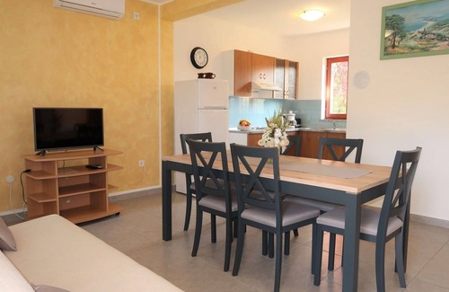Zupanici House | Wonderful private villa with private pool, WIFI, A/C, TV, terrace, pets allowed and parking