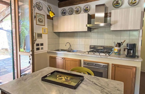 Vicopelago House | Wonderful private villa for 4 guests with private pool, WIFI, TV, terrace, pets allowed and park.