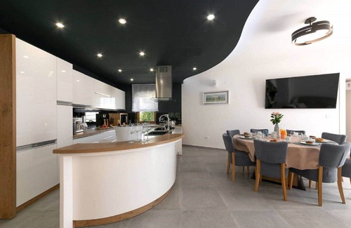 Nova Vas Villa | Wonderful private villa with WIFI, private pool, hot tub, A/C, TV, terrace, panoramic view, parking