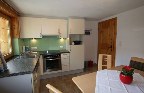 Fuegenberg Villa | Wonderful villa for 4 guests with TV, patio, pets allowed and parking