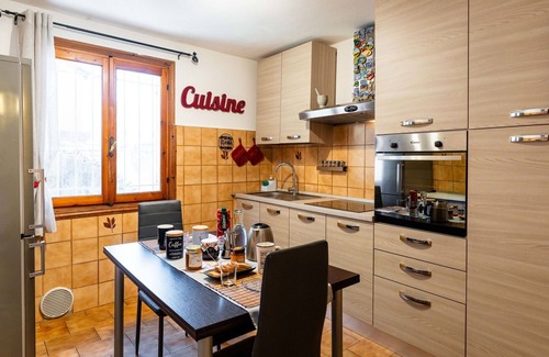 Gazzelli House | Wonderful villa for 4 people with A/C, WIFI, TV, terrace, pets allowed, panoramic view and park.
