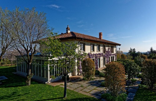 Castel San Pietro Terme Villa | Wonderful villa in the heart of the Bolognese hills