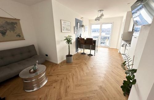 Rauental Apartment | Wonderful World Apartment - stadtnah, Balkon, Parkplatz, E-Ladestation, Fitnessstudio