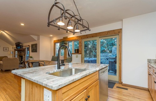 Rawley Springs House | Wood-sided Cabin Near Biking Hiking Spots HOT TUB Backs up to GW National Forest