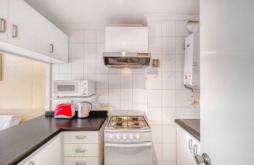 Renaca Apartment | Wood View 2BR W/Wifi, Parking & View