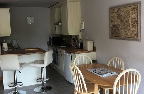 Chesterfield Apartment | WOOD VIEW LODGE EDGE OF THE PEAK DISTRICT 15 MINS TO CHATSWORTH, BAKEWELL,