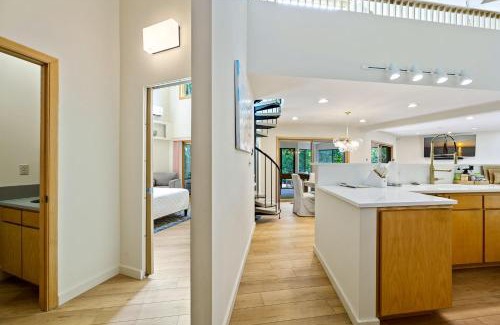 Sister Bay House | Wooded Wonder - Modern Home with Hot Tub, Games & Best Location