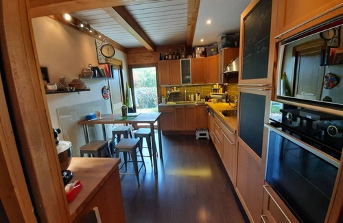 Saint-Genix-sur-Guiers House | Wooden family home CLIMATISATION and JACUZZI