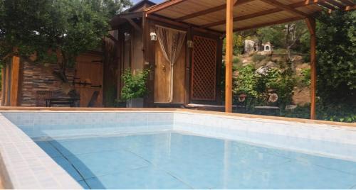 Archanes-Asterousia House | Wooden House at the Mountain-private