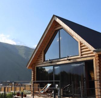 Gergeti Apartment | Wooden hut