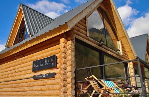 Gergeti Apartment | Wooden hut