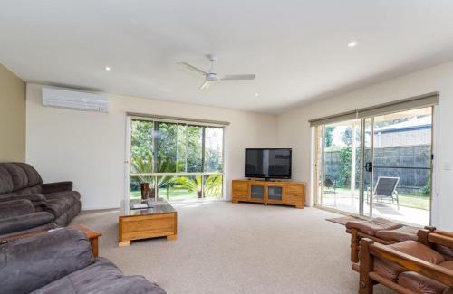 Inverloch House | Woodland Heath Escape