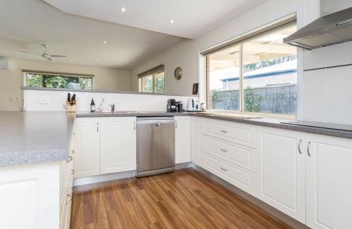 Inverloch House | Woodland Heath Escape