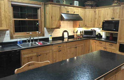 Markville House | Woodland Trails Lodge on 130 acres with ponds and miles of private trails