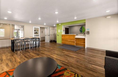 Bowling Green Hotel | WoodSpring Suites Bowling Green I-65