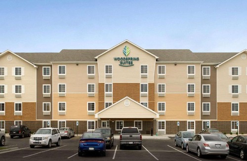 Romeoville Hotel | WoodSpring Suites Chicago Romeoville