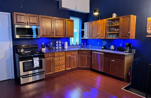 Union City Apartment | World Trade, Apt 3 - 15 Minutes to Times Square
