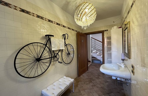 Romano d'Ezzelino Villa | Wow House