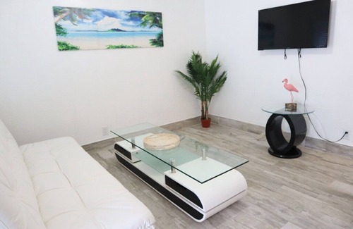 Palm Beach Shores Apartment | WoW! Stunning 1 BR * Prime Singer Island