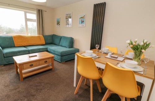 St. Ann's Chapel House | Wren's Nest Manorcombe
