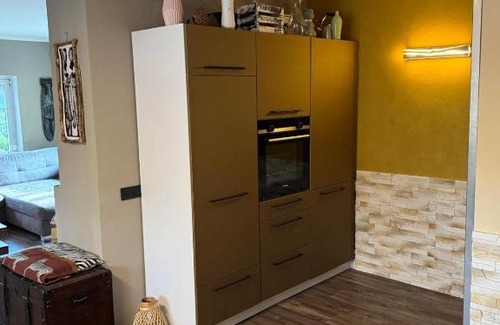 Hirschberg Apartment | Wunderschöne Ferienwohnung mit Kamin in Göritz 07927 Hirschberg
