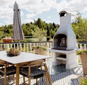 Melby House | Wunderschönes, Individuelles Blockhaus Mit Pool Im Hinterhof