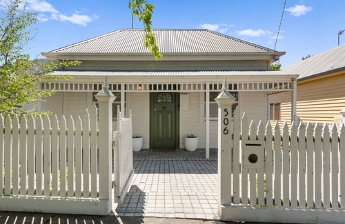 Soldiers Hill House | Wurr-Wurrin Soldiers Hill Cottage - close to CBD