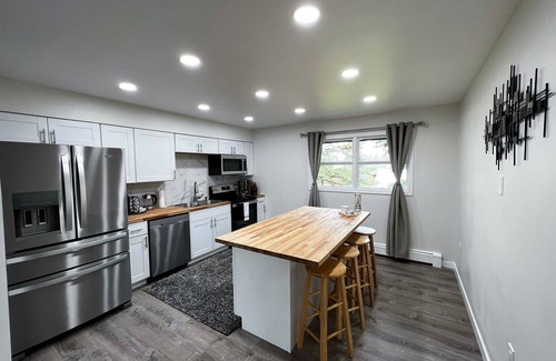 Spenard Apartment | Wyoming