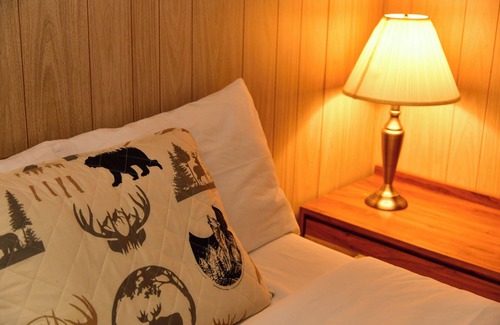 Jewett Center Hotel | Xenia Resort