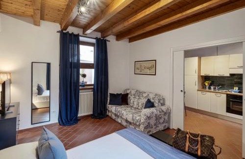 Peschiera del Garda City Centre Apartment | Xenia19 in pieno centro storico