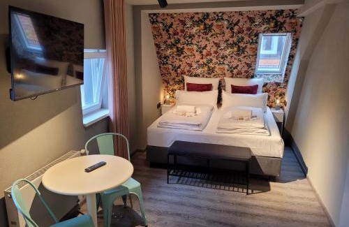Ottensoos Apartment | XZLLENZ Modern S-Bahn Smart-TV Küche Parken Wellbeing