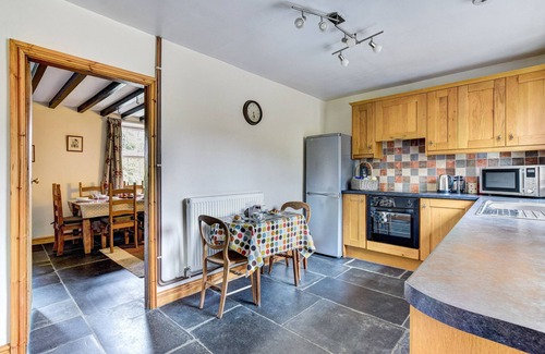 Machynlleth House | Y Llwyn - Four Bedroom House, Sleeps 6