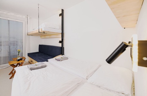 Cunovo Hotel | YACHTER CLUB Modrá Čajka