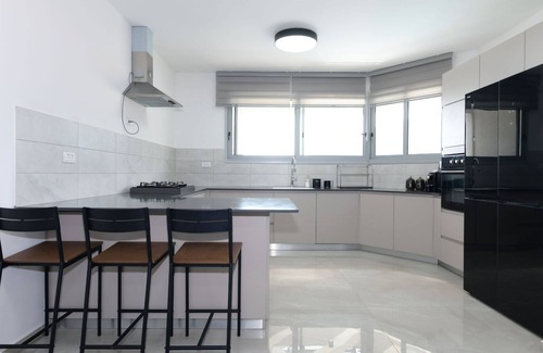 Migdal Villa | YalaRent Villa lumièra with Private Pool