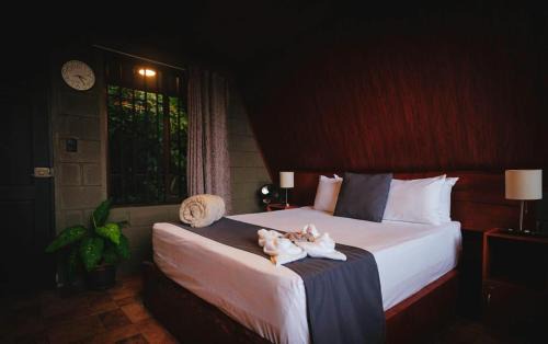 Bijagua Ski Chalet | Yarumo Lodge, Río Celeste Black Chalets
