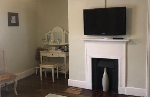 East Meon Hotel | Ye Olde George Inn - Badger Pubs