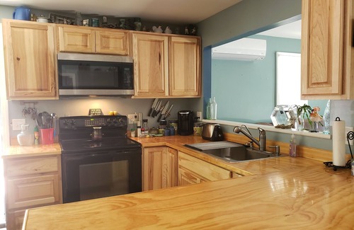 Otis House | Year round lake front retreat