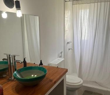 Colonia Libertad House | Yellow Cardinal Lodge