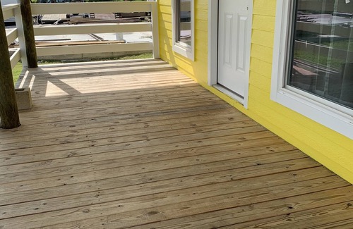Rockport Cabin | Yellow Fishing Cottage