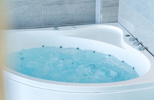 Yeongdeok House | Yeongdeok The Best Pool Villa