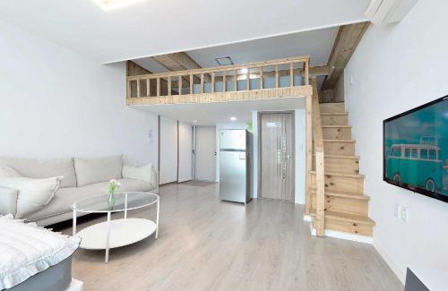 Dolsan-eup House | Yeosu Pension Daom Pet Pension